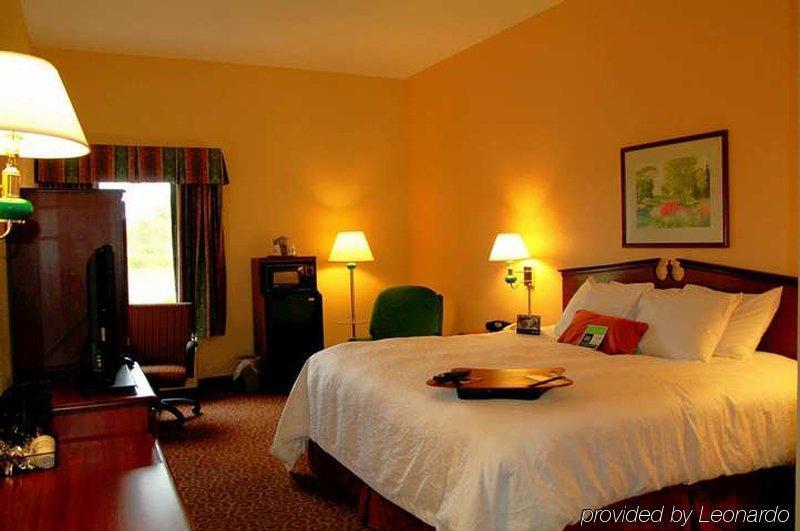 Hampton Inn Frostburg Zimmer foto